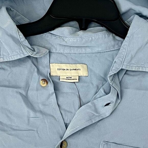 New Cotton on Men's Cuban Short
Sleeve Shirt size M color Blue Fog - Picture 3 of 4